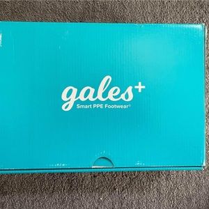 Gales nursing shoes